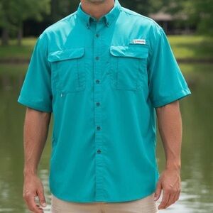 Magellan Outdoors Men's Aqua Button-Down Shirt